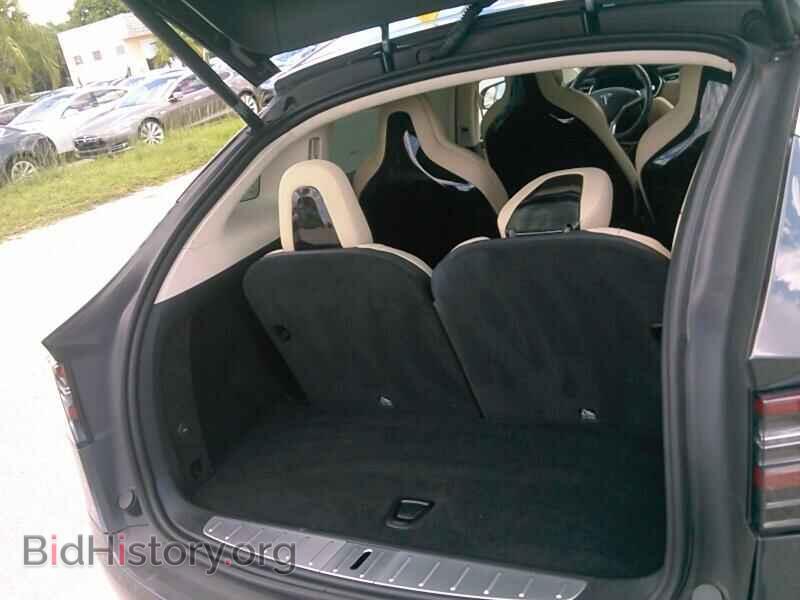 2016 Tesla Model X - VIN: 5YJXCBE21GF030339 - Фото 7