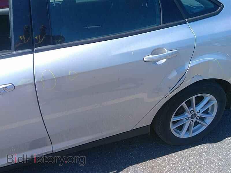 2016 Ford Focus - VIN: 1FADP3F26GL354224 - Photo 10
