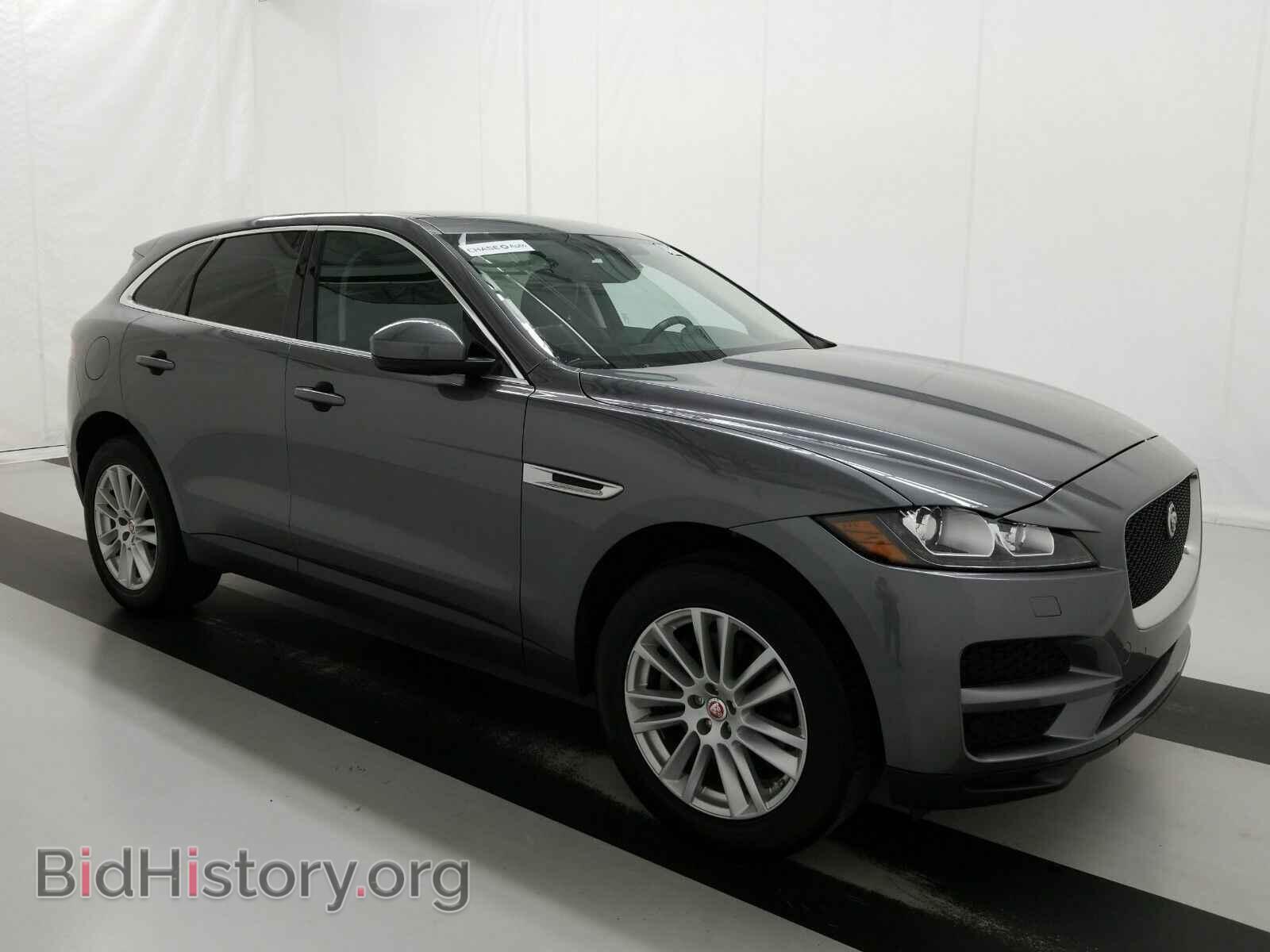 2017 Jaguar F-PACE - VIN: SADCK2BV5HA062662 - Фото 3
