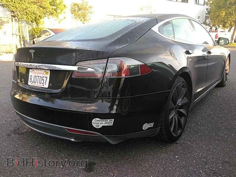 2013 Tesla Model S - VIN: 5YJSA1DP0DFP06010 - Photo 2
