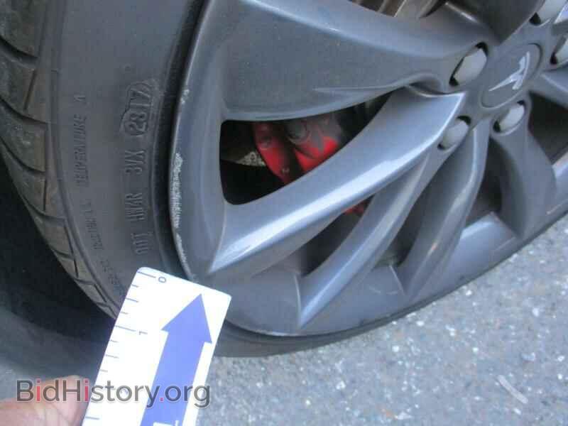 2014 Tesla Model S - VIN: 5YJSA1H16EFP36362 - Фото 9