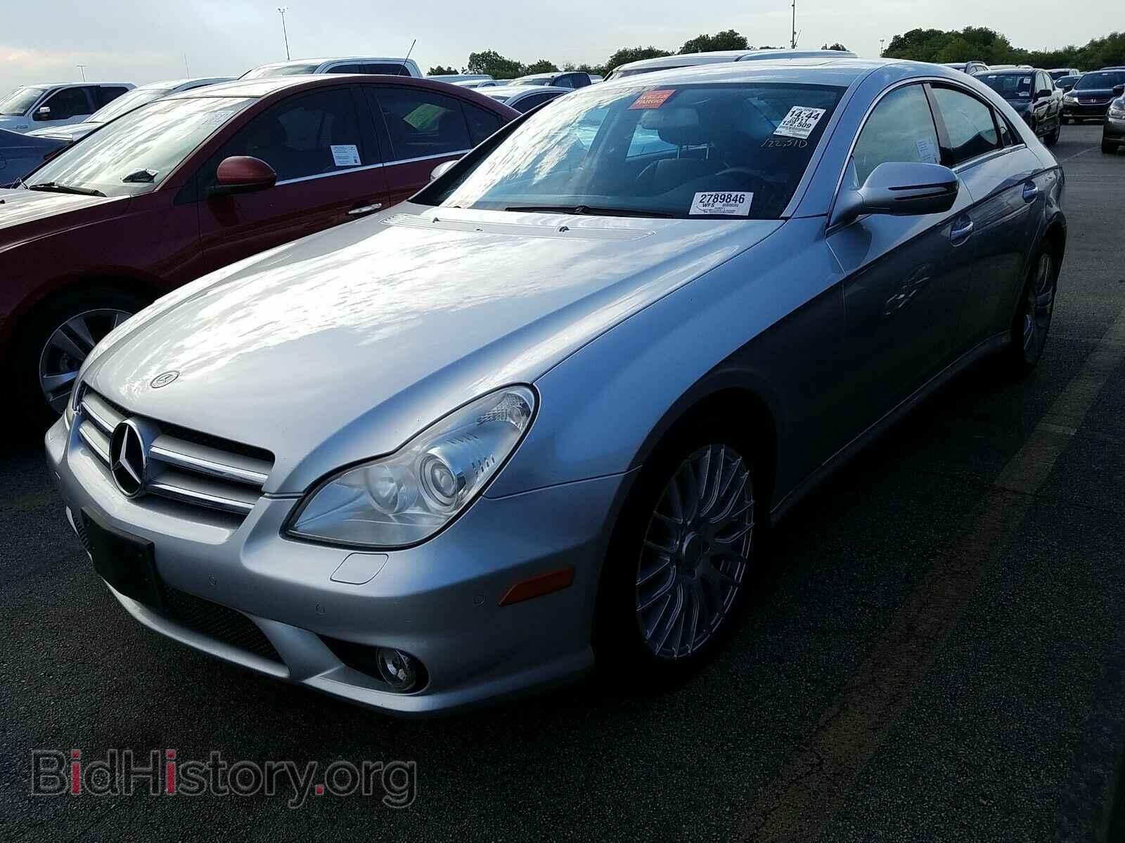 Photo WDDDJ7CB5BA172662 - Mercedes-Benz CLS-Class 2011
