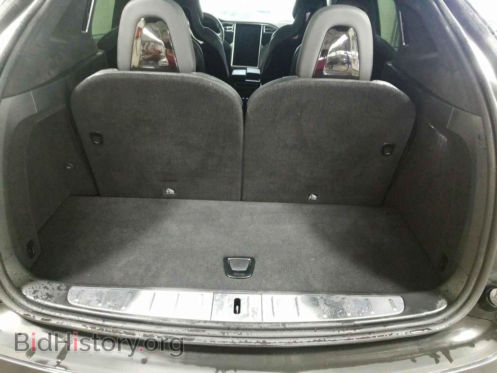 2016 Tesla Model X - VIN: 5YJXCBE29GF007326 - Фото 7