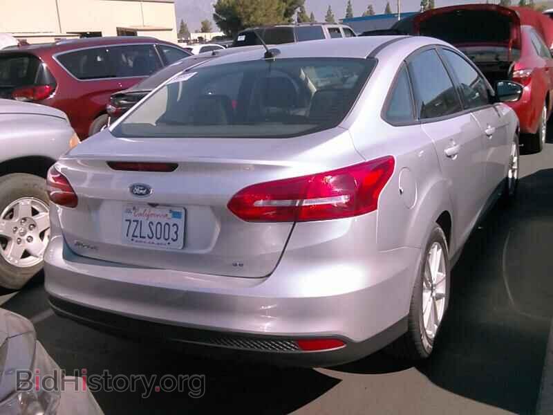 2017 Ford Focus - VIN: 1FADP3F21HL300217 - Photo 2