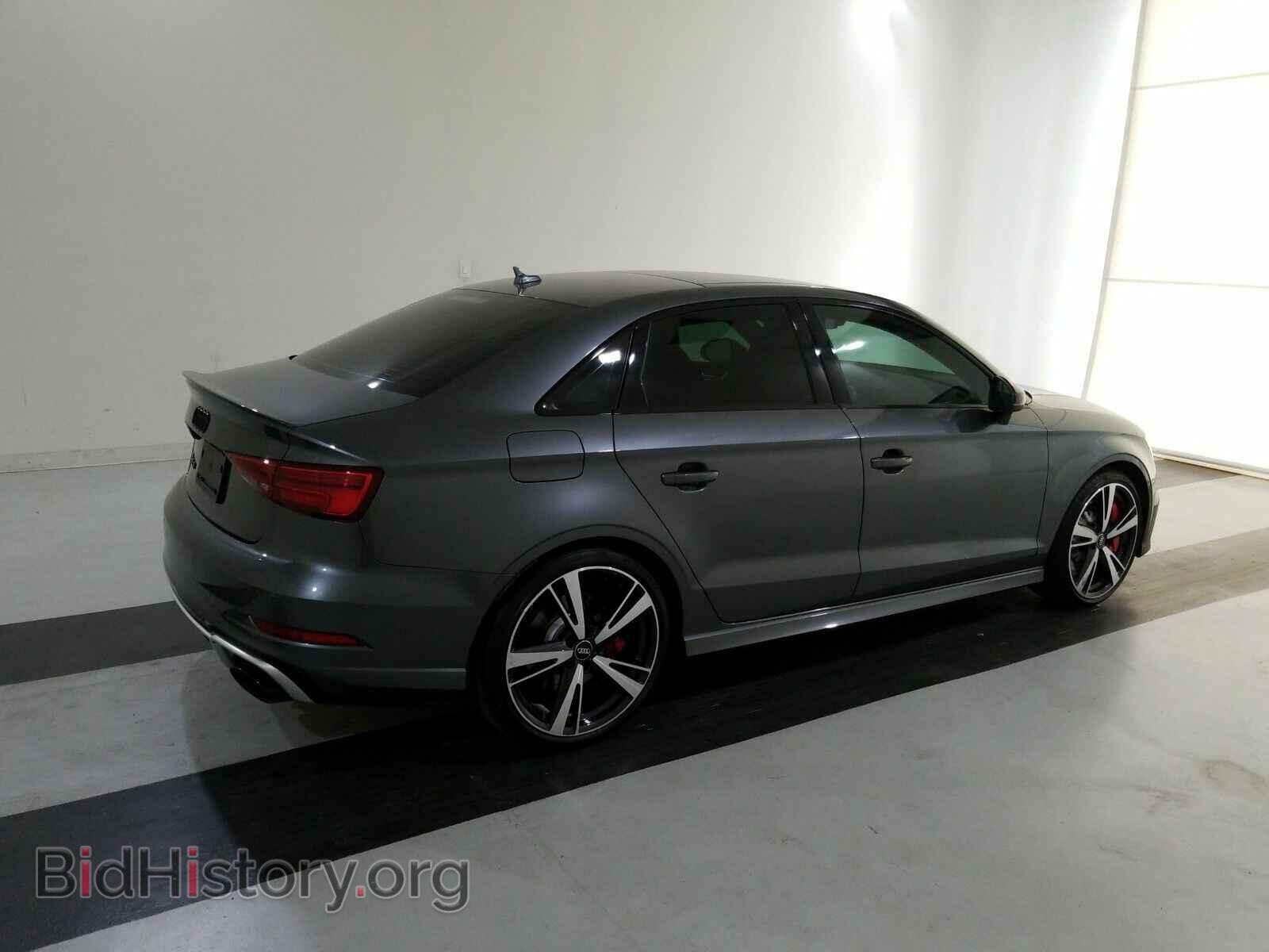 2017 Audi RS 3 - VIN: WUABWGFF3H1900329 - Фото 4