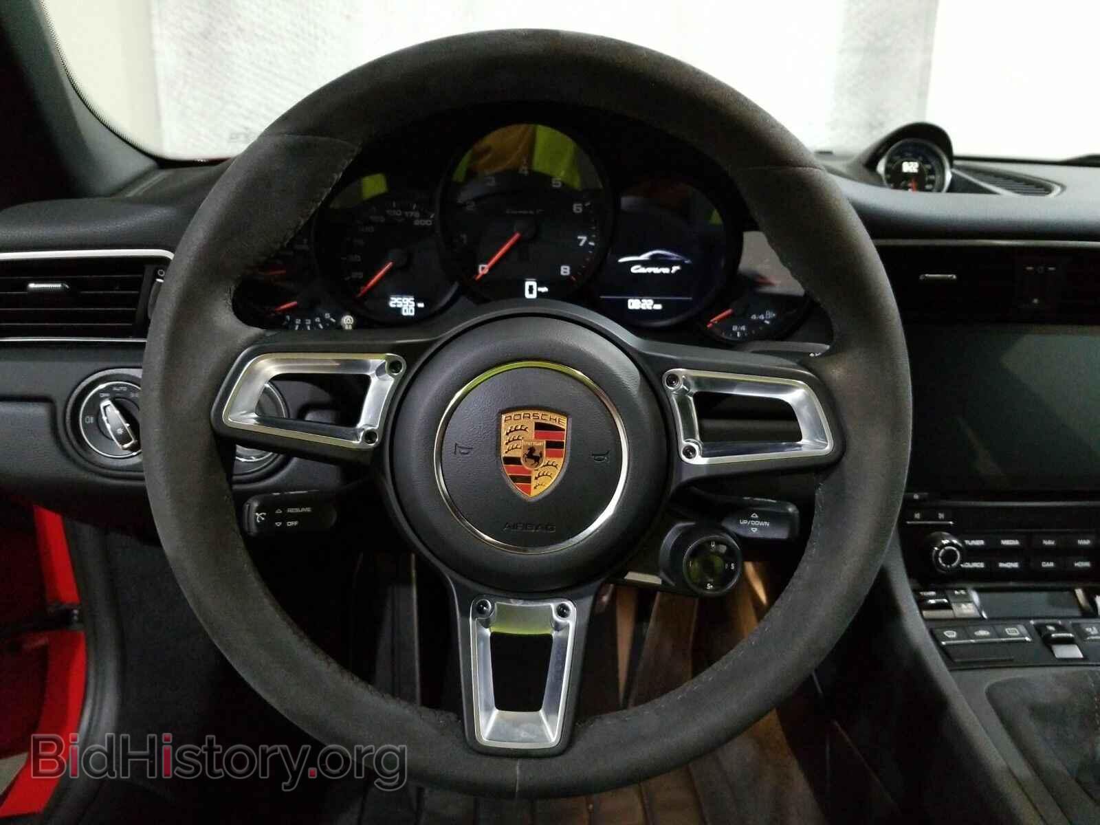 2018 Porsche 911 - VIN: WP0AA2A93JS106409 - Фото 10