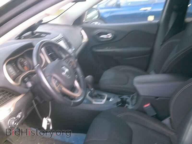 2017 Jeep Cherokee - VIN: 1C4PJMCB6HW528764 - Фото 3