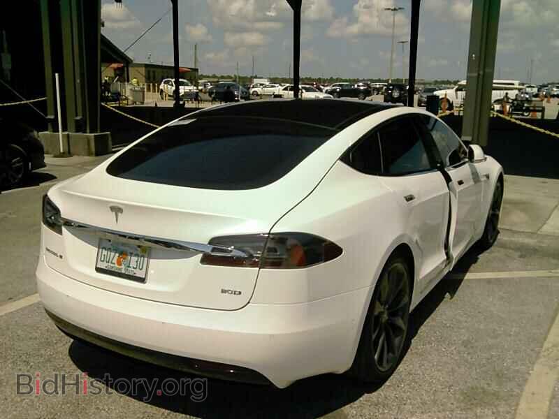 2016 Tesla Model S - VIN: 5YJSA1E22GF141847 - Фото 2