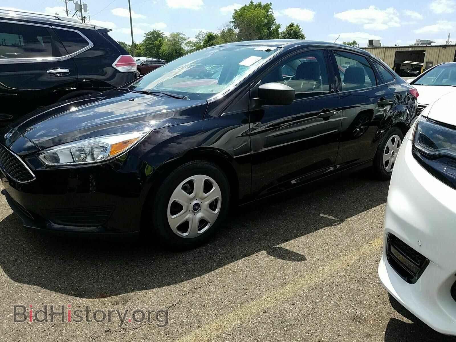 Фотография 1FADP3E24GL343353 - Ford Focus 2016