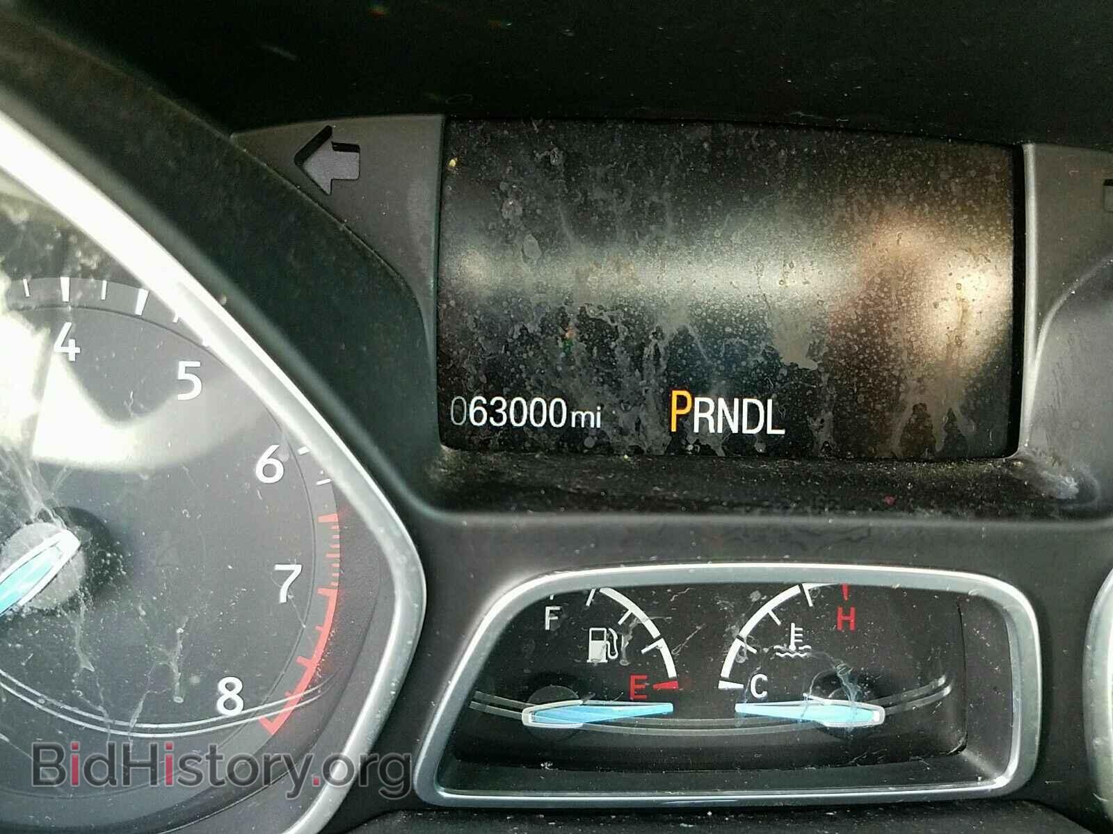 2016 Ford Focus - VIN: 1FADP3E24GL343353 - Photo 5