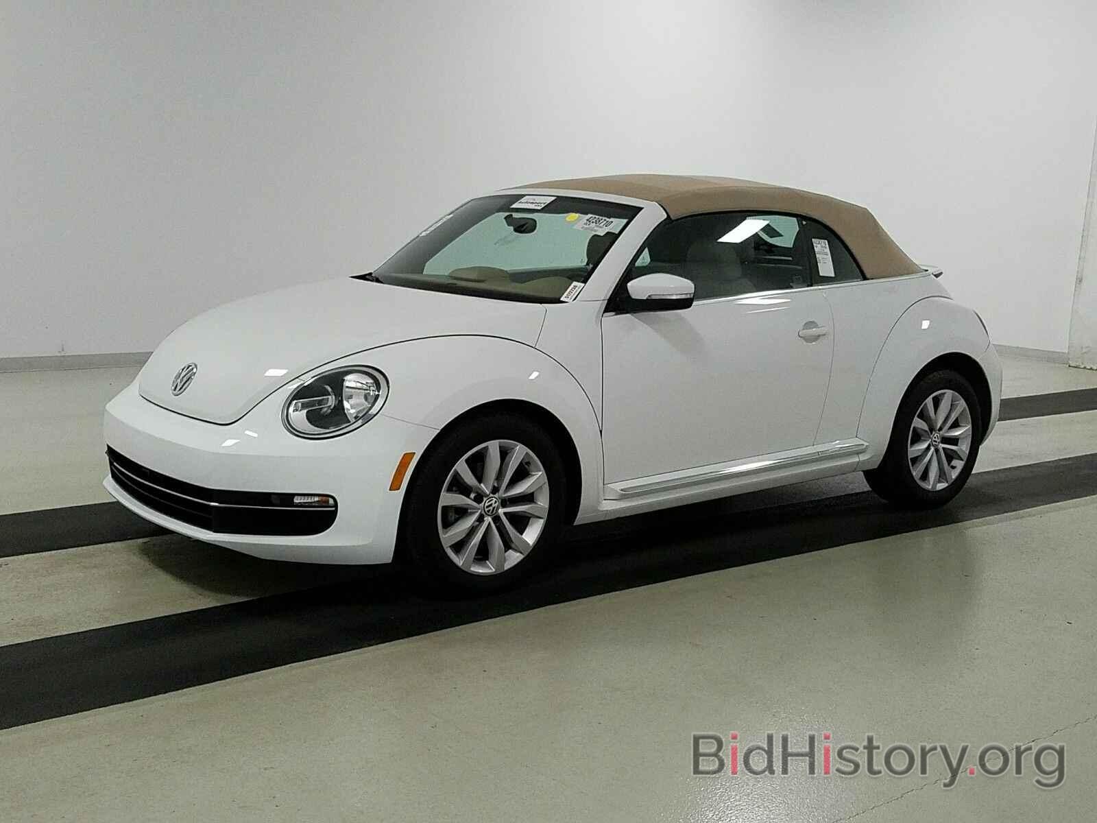 Photo 3VW5A7AT6FM818520 - Volkswagen Beetle Convertible 2015