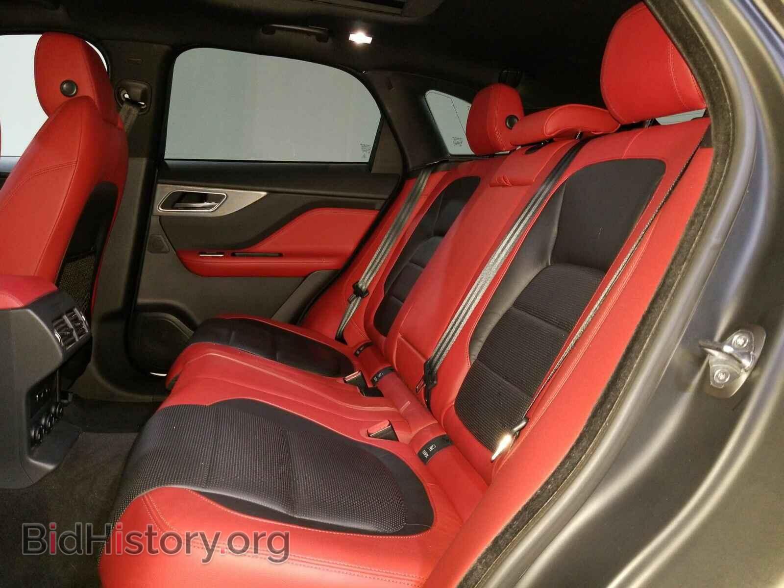 2017 Jaguar F-PACE - VIN: SADCM2BV3HA065103 - Photo 13