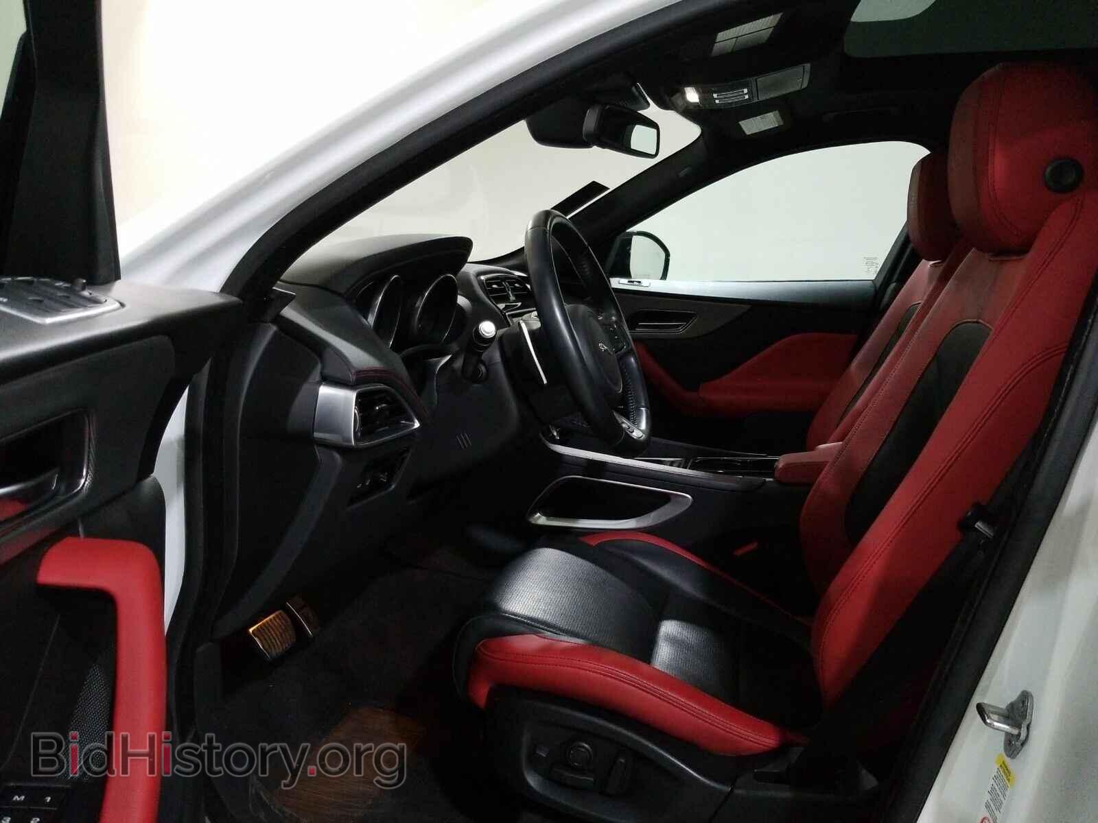 2017 Jaguar F-PACE - VIN: SADCM2BV3HA065103 - Photo 7