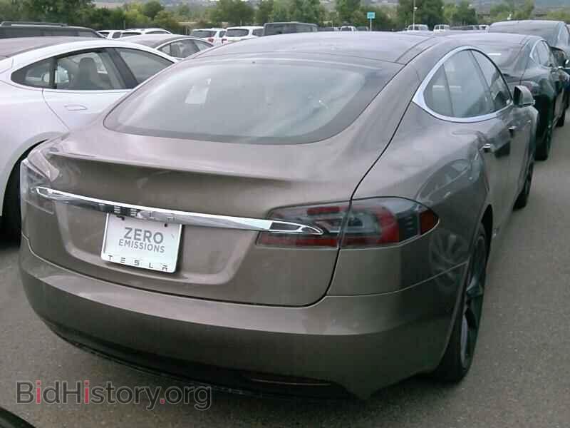 2016 Tesla Model S - VIN: 5YJSA1E24GF141641 - Фото 2