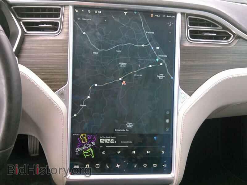 2015 Tesla Model S - VIN: 5YJSA1E22FF120155 - Photo 4