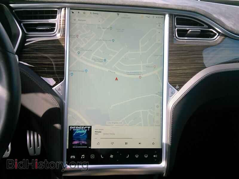 2015 Tesla Model S - VIN: 5YJSA1E42FF120061 - Фото 4
