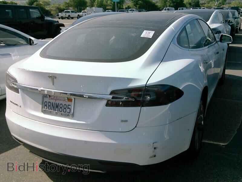 2014 Tesla Model S - VIN: 5YJSA1H12EFP59735 - Фото 2