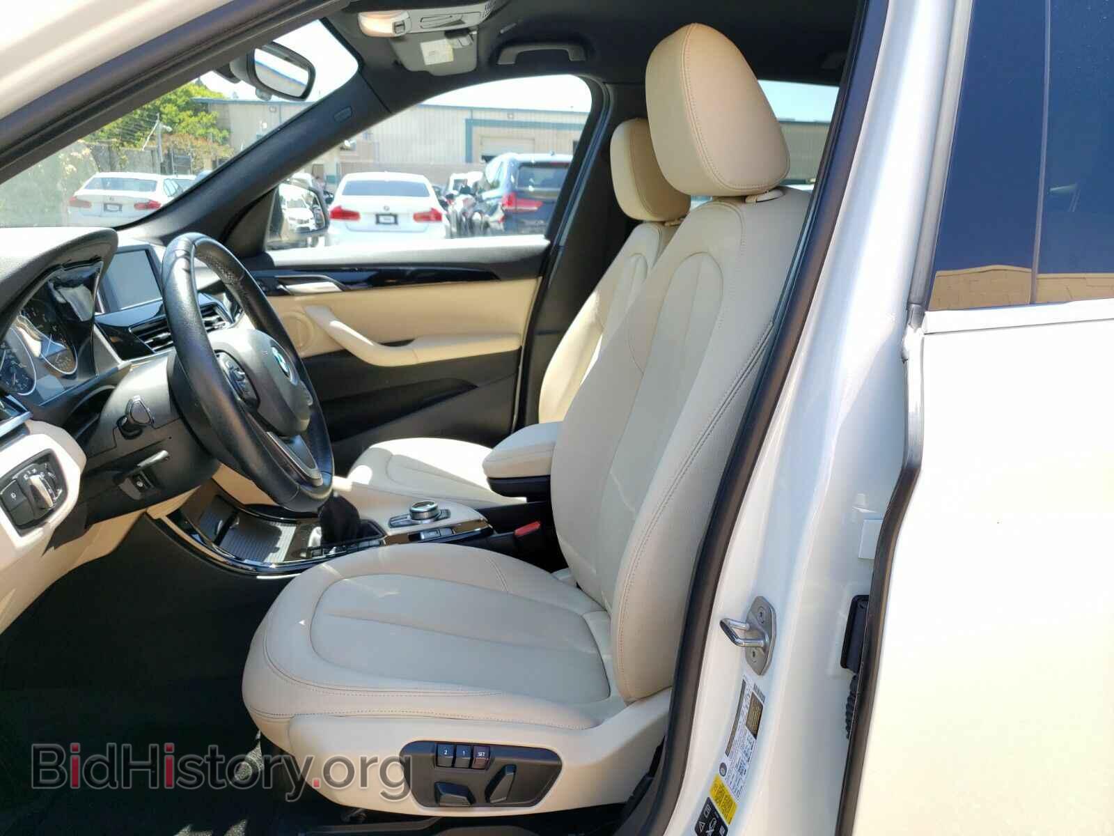 2016 BMW X1 - VIN: WBXHT3C33G5F64147 - Фото 3