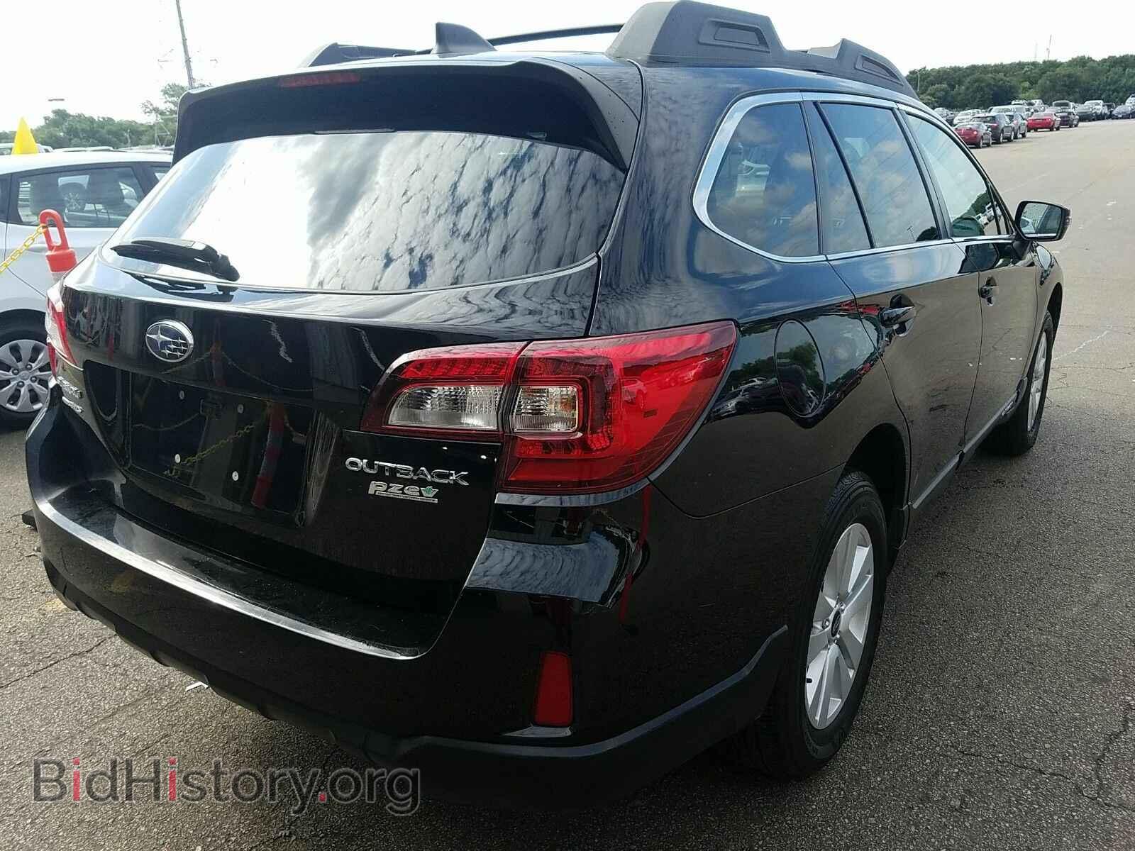 2017 Subaru Outback - VIN: 4S4BSAFC5H3356850 - Фото 2