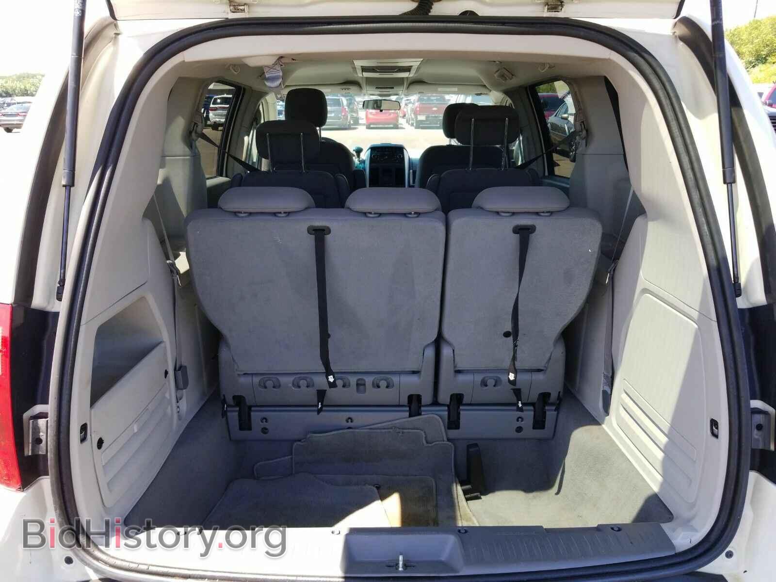 2010 Dodge Grand Caravan - VIN: 2D4RN5D16AR112420 - Фото 7