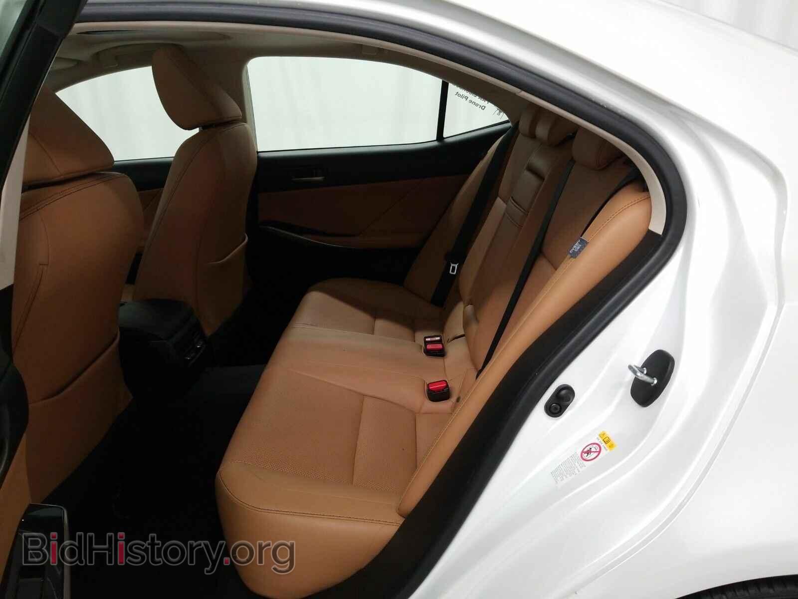 2017 Lexus IS - VIN: JTHCM1D28H5016754 - Фото 13