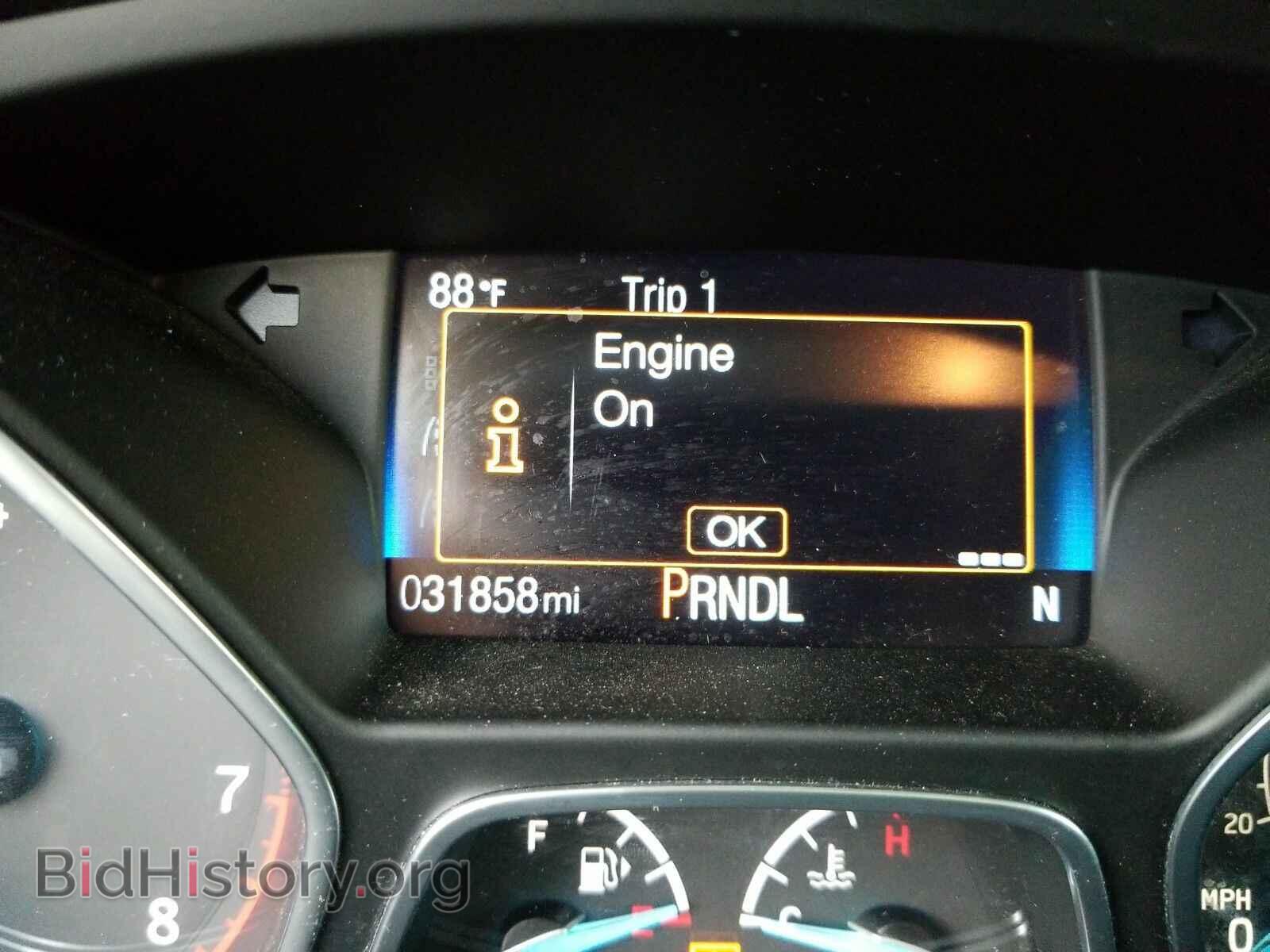 2018 Ford Focus - VIN: 1FADP3F26JL241963 - Фото 5