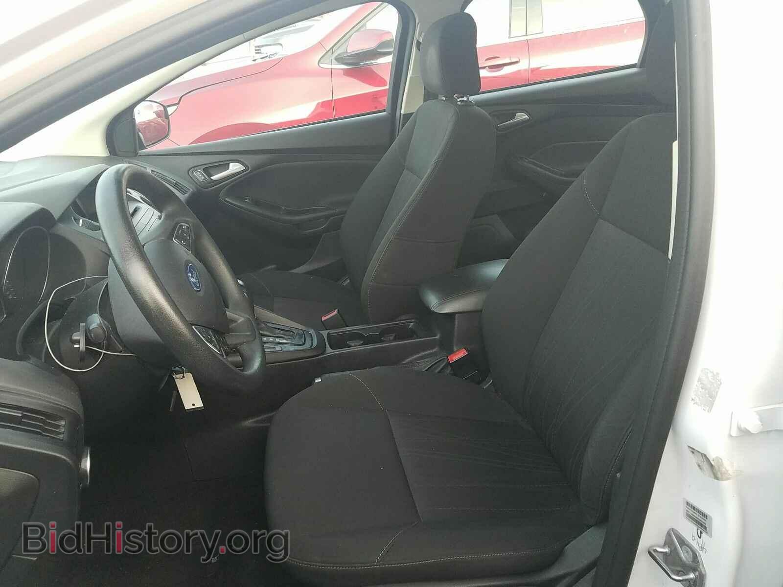 2015 Ford Focus - VIN: 1FADP3F23FL295941 - Фото 3