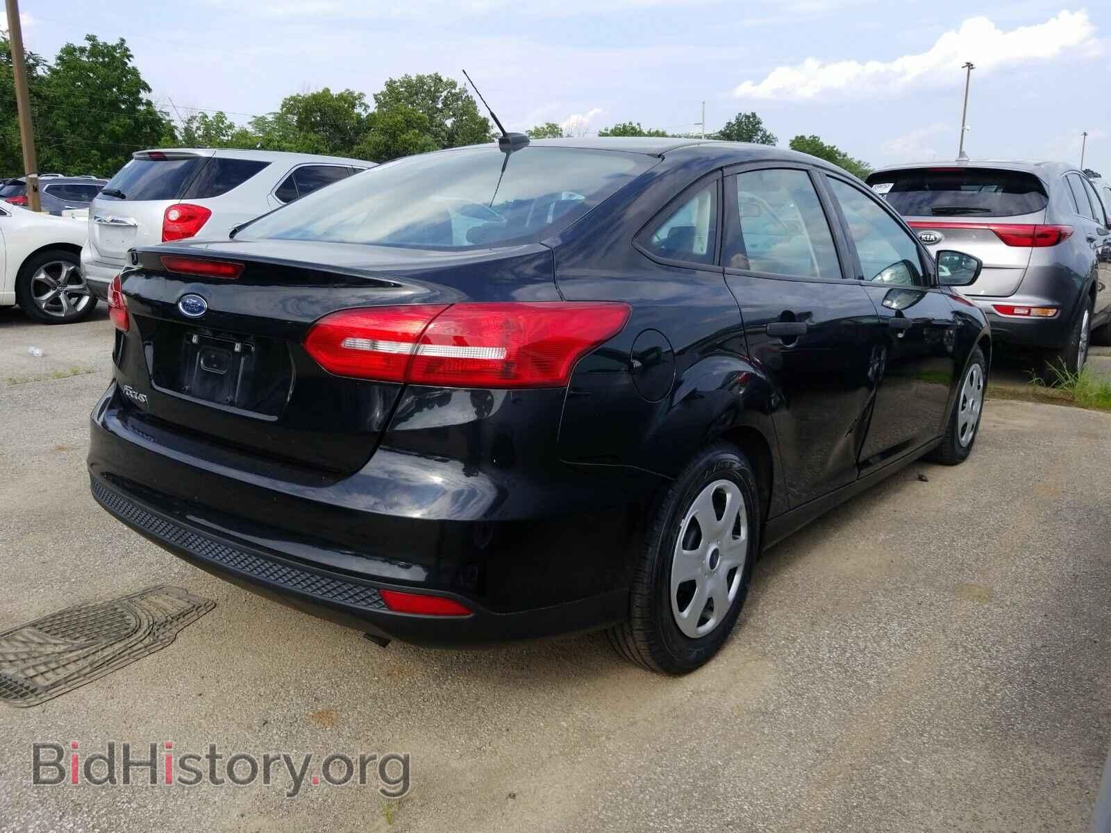 2015 Ford Focus - VIN: 1FADP3E25FL346048 - Фото 2