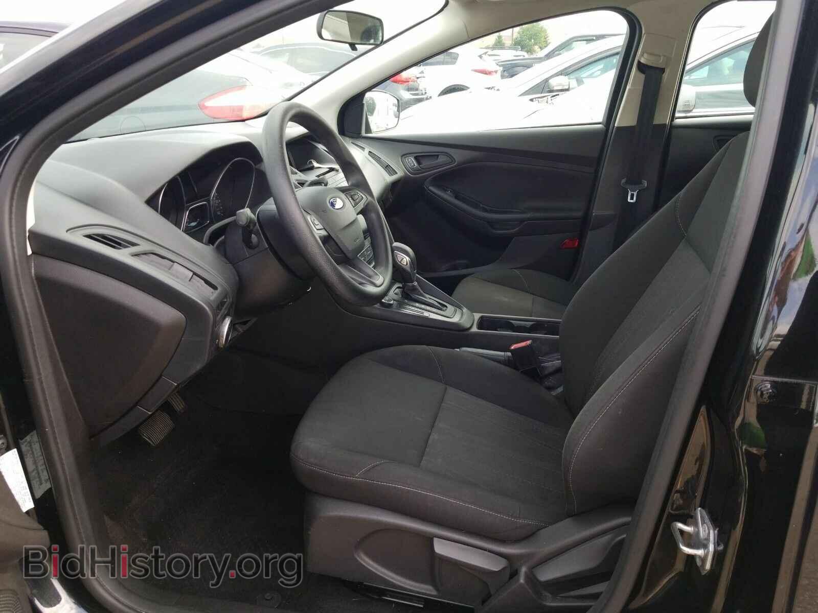 2015 Ford Focus - VIN: 1FADP3E25FL346048 - Фото 3
