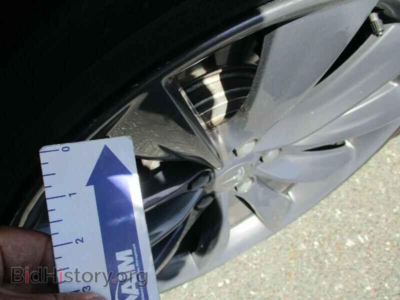 2014 Tesla Model S - VIN: 5YJSA1H18EFP50943 - Photo 11