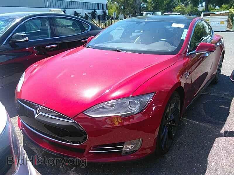 Фотография 5YJSA1H47FF096089 - Tesla Model S 2015
