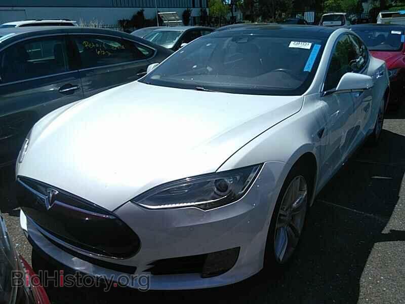 Фотография 5YJSA1H11FF096143 - Tesla Model S 2015