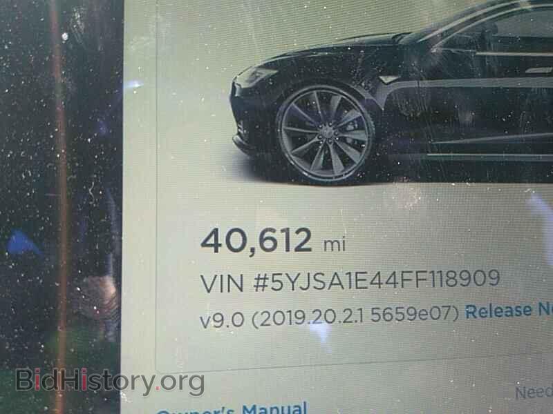 2015 Tesla Model S - VIN: 5YJSA1E44FF118909 - Фото 5