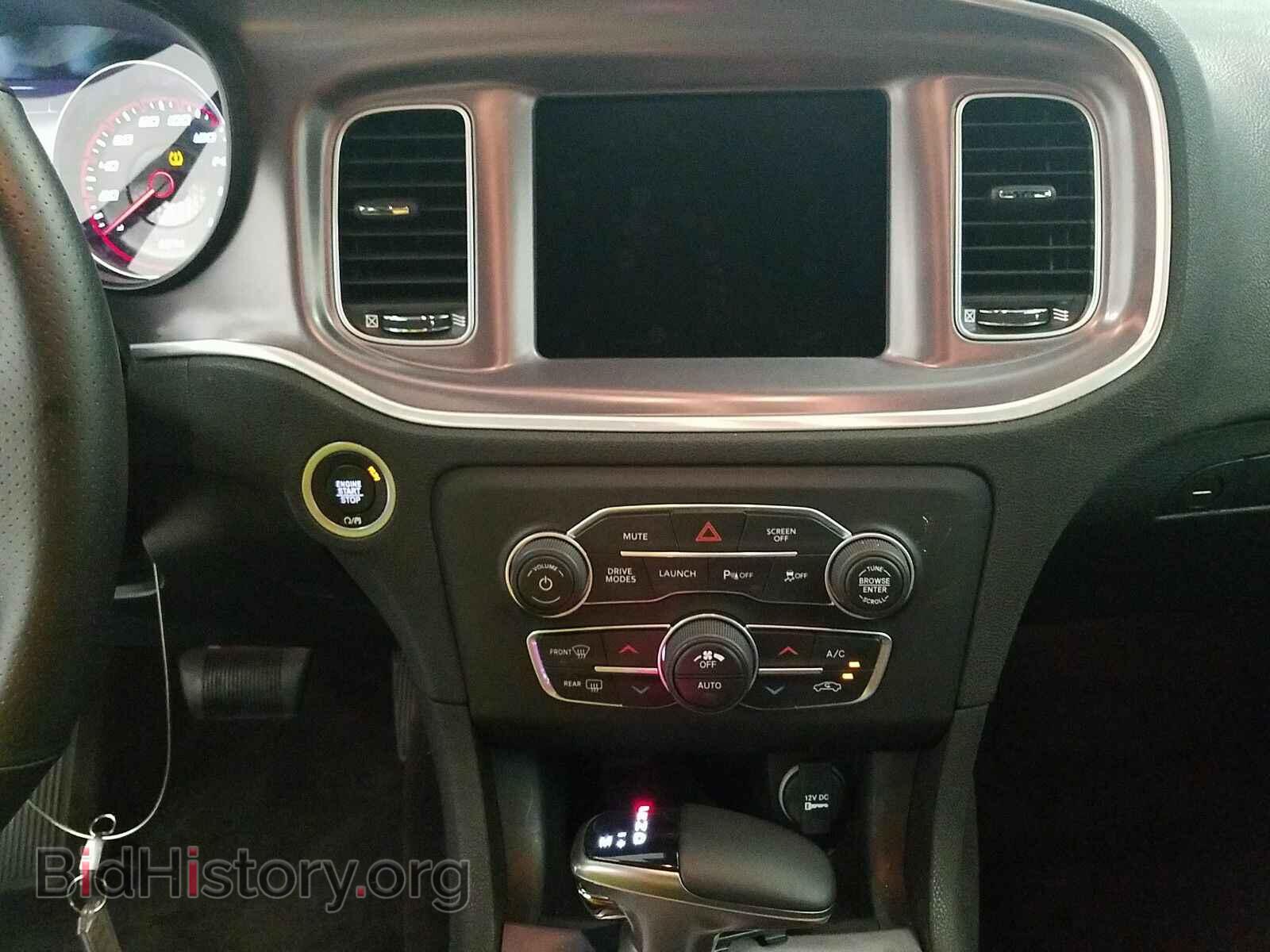2019 Dodge Charger - VIN: 2C3CDXGJ2KH546598 - Фото 11