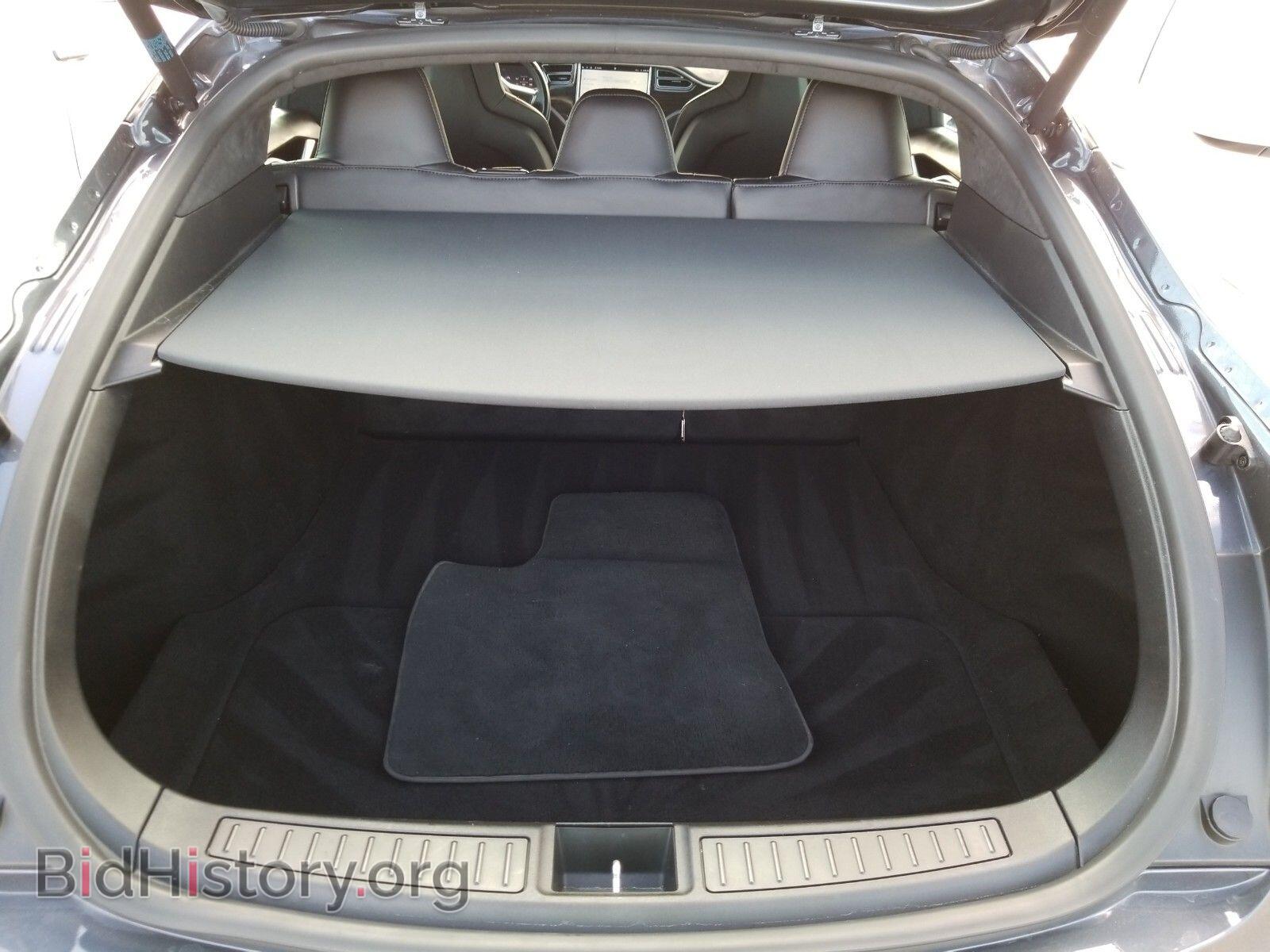 2015 Tesla Model S - VIN: 5YJSA1E24FF102580 - Photo 7