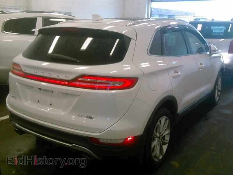 2016 Lincoln MKC - VIN: 5LMCJ2D98GUJ14757 - Photo 2