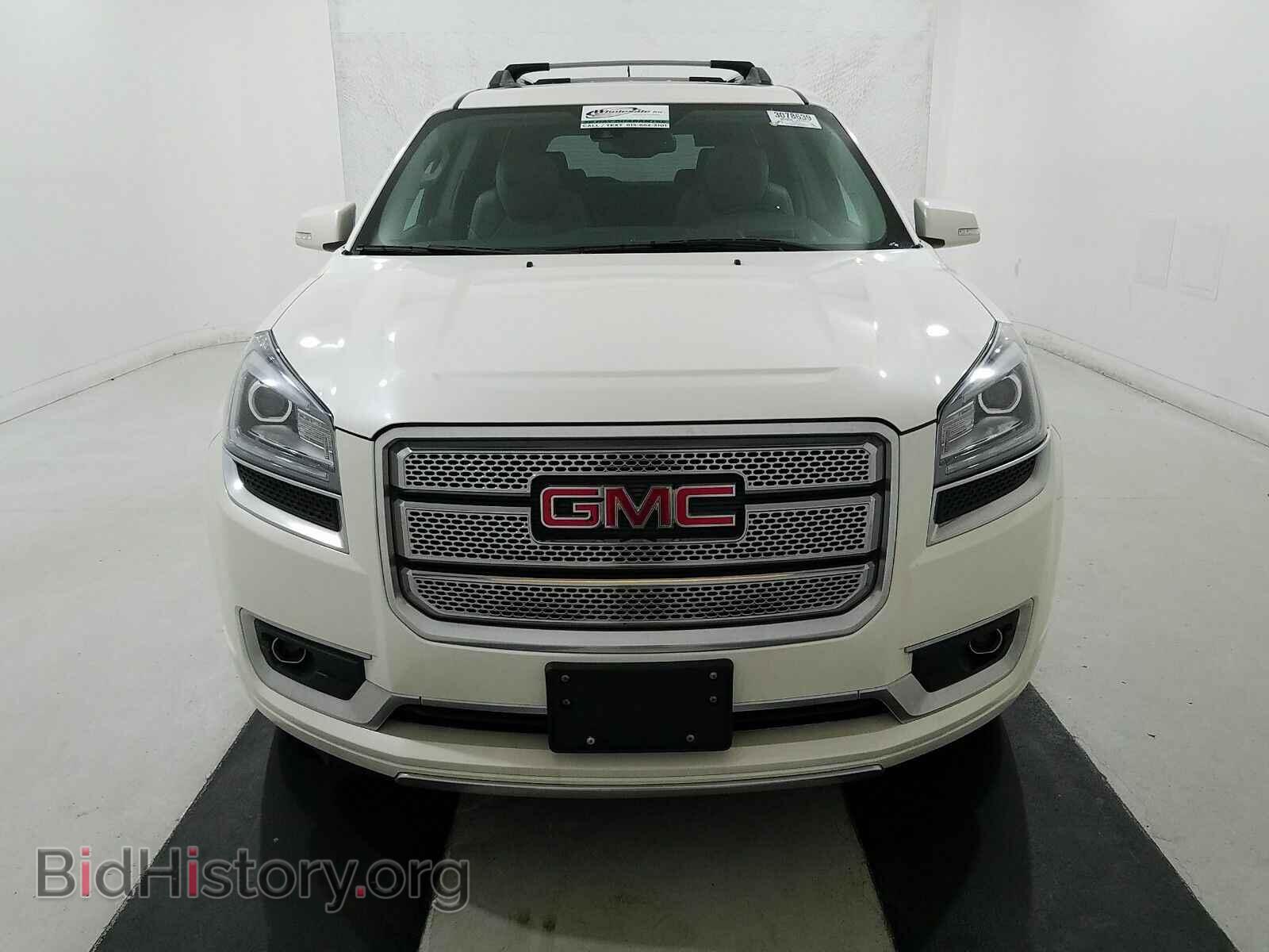 2014 GMC Acadia - VIN: 1GKKVTKD2EJ213971 - Photo 2