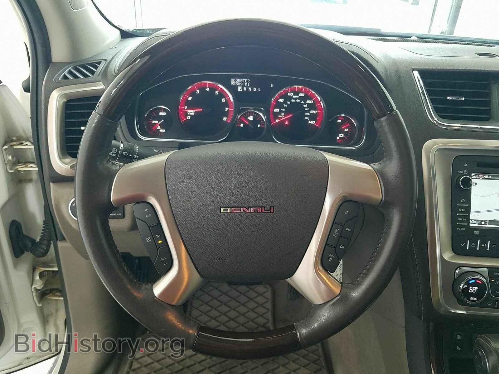 2014 GMC Acadia - VIN: 1GKKVTKD2EJ213971 - Photo 10