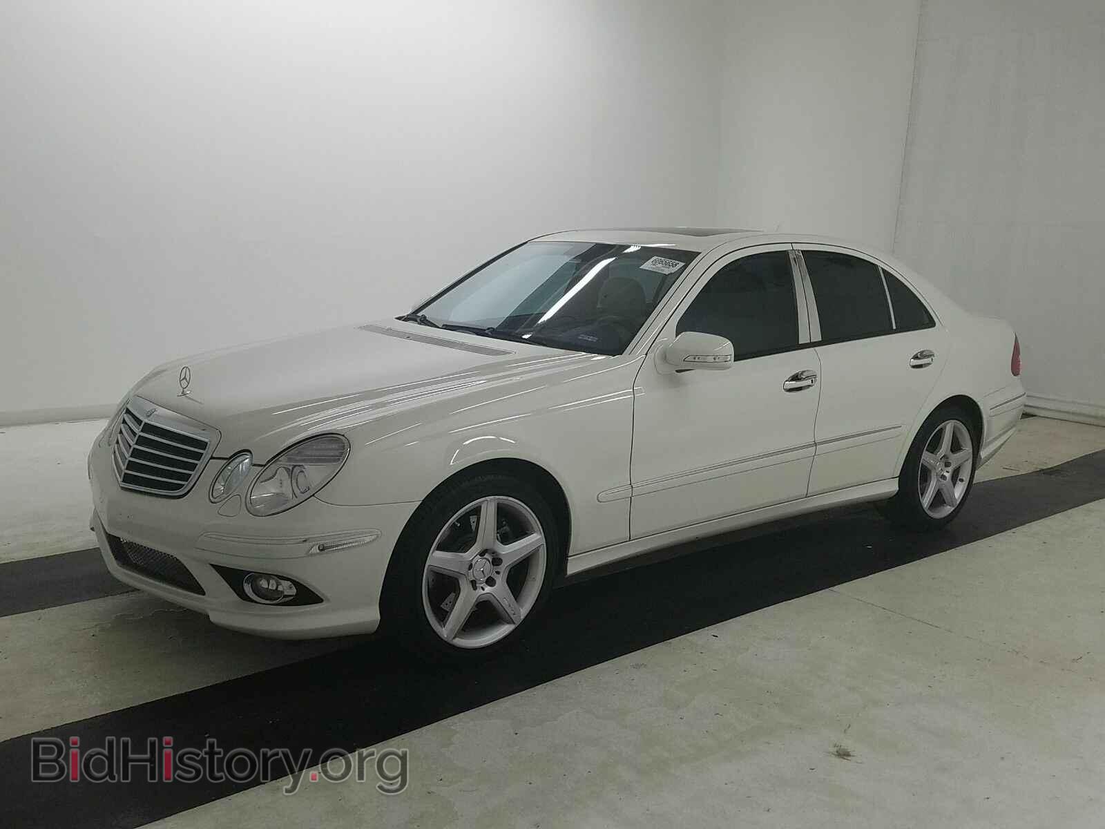 Фотография WDBUF87X99B435892 - Mercedes-Benz E-Class 2009