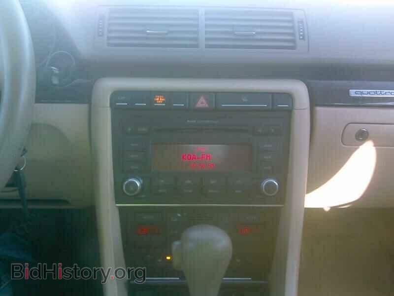 2008 Audi A4 - VIN: WAUDF78E38A115753 - Фото 4