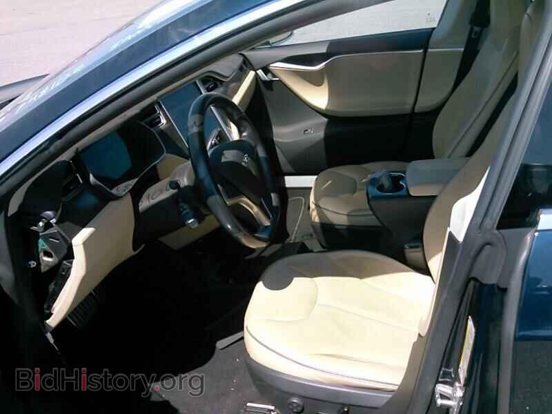2014 Tesla Model S - VIN: 5YJSA1H13EFP48100 - Photo 3
