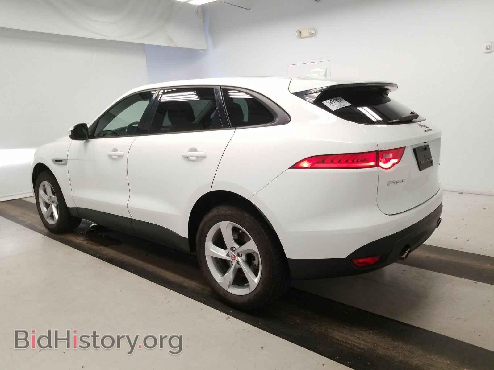 2017 Jaguar F-PACE - VIN: SADCJ2BV7HA063427 - Фото 6