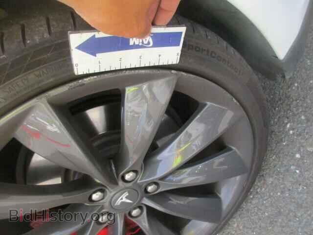 2015 Tesla Model S - VIN: 5YJSA1H46FF091885 - Photo 8