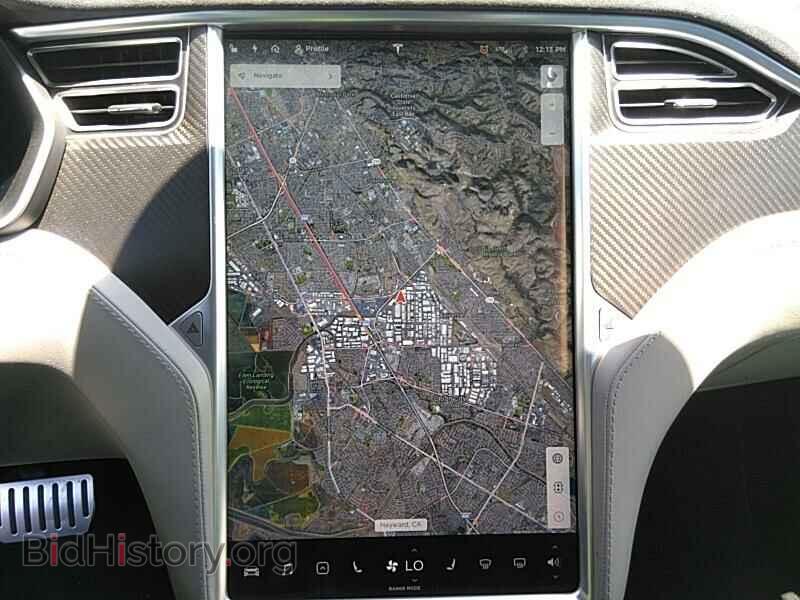2015 Tesla Model S - VIN: 5YJSA1E4XFF109180 - Фото 4