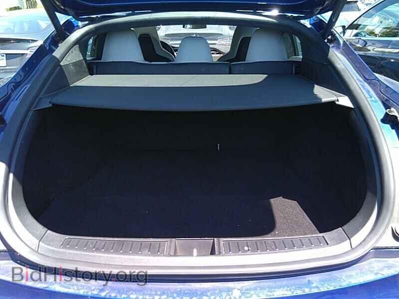 2015 Tesla Model S - VIN: 5YJSA1E4XFF109180 - Фото 7