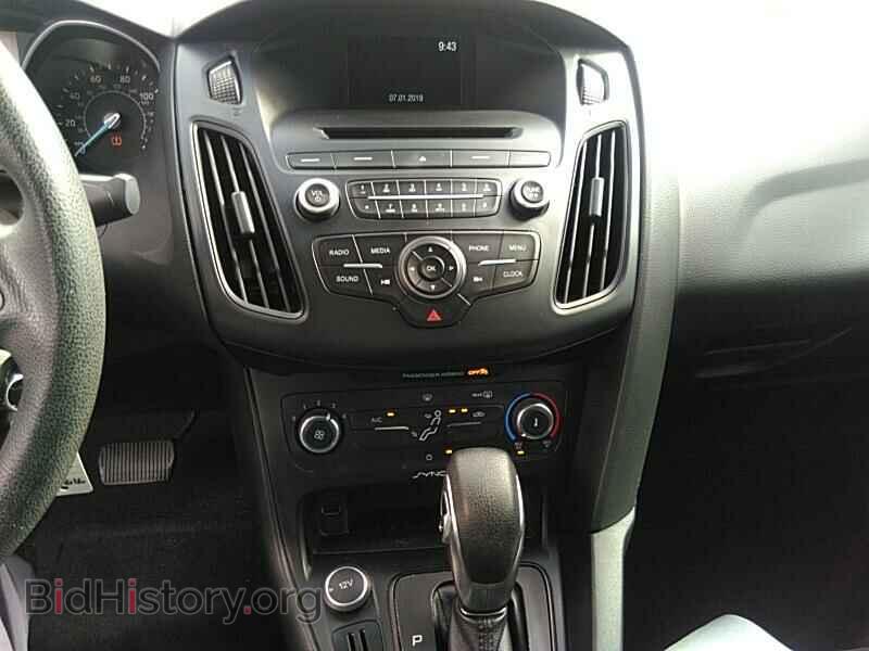 2015 Ford Focus - VIN: 1FADP3E28FL384616 - Фото 4