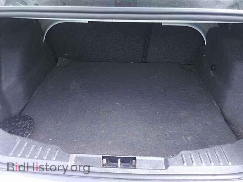 2015 Ford Focus - VIN: 1FADP3E28FL384616 - Фото 7
