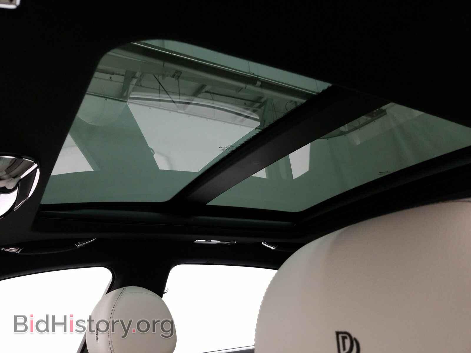 2017 Rolls-Royce Ghost - VIN: SCA664S58HUX54090 - Photo 14