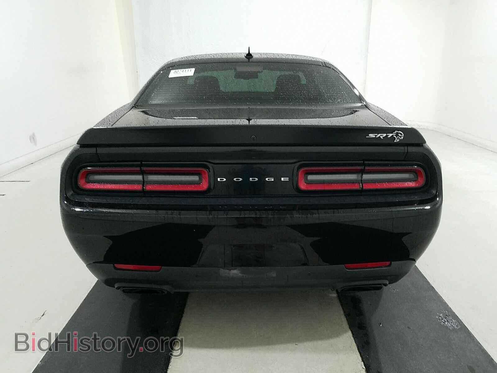 2017 Dodge Challenger - VIN: 2C3CDZC99HH500668 - Фото 5