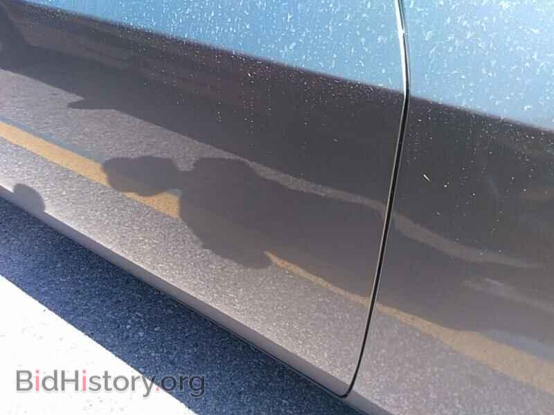 2015 Dodge Challenger - VIN: 2C3CDZAGXFH733702 - Photo 8